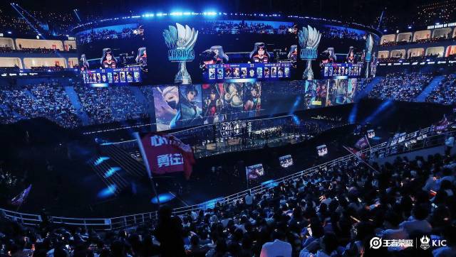 决赛中已经 决赛中已经